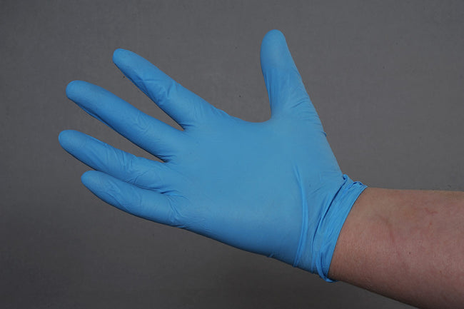 Nitrile Large Powdered Gloves